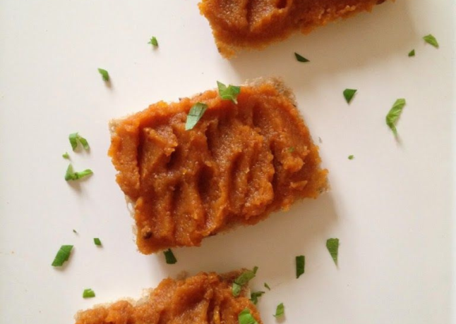 Pasta marchewkowo – figowa