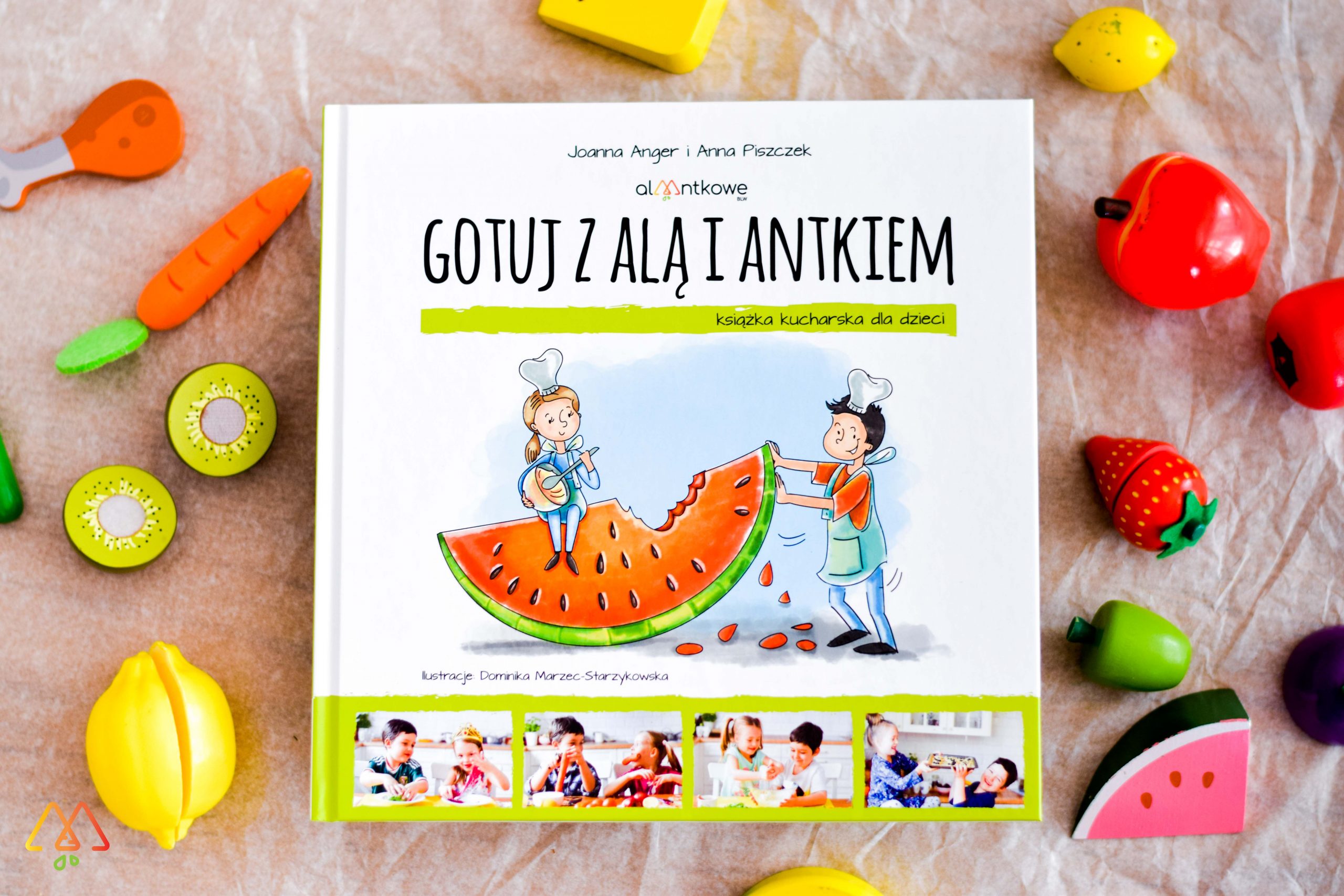 ilustrowana książka kucharska dla dzieci Gotuj z Alą i Antkiem