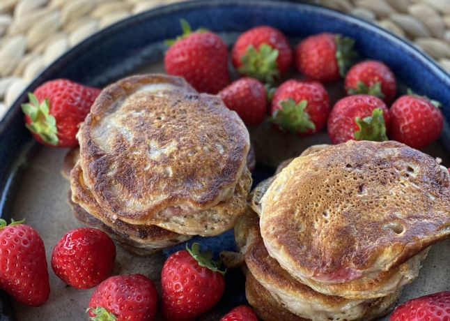 racuchy chia z truskawkami